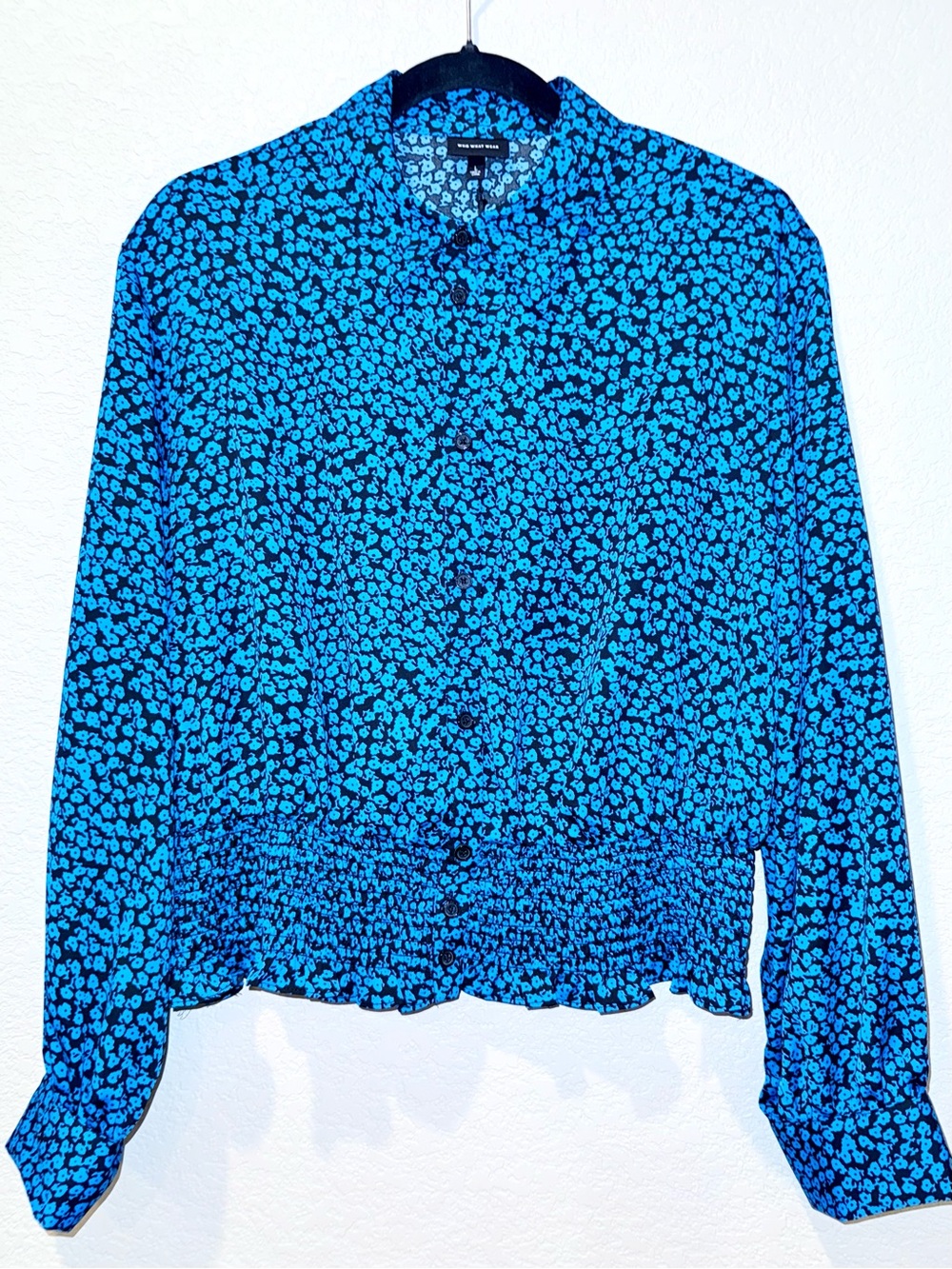 NWT Who What Wear Blue Ditsy Floral Smocked Button-up Blouse Size Large
